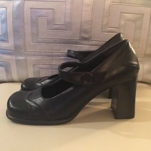 High Heel Mary Jane Shoes Size 6